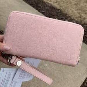 Thirty-One All About the Benjamins Wallet with Wristlet Strap Rose Blush
